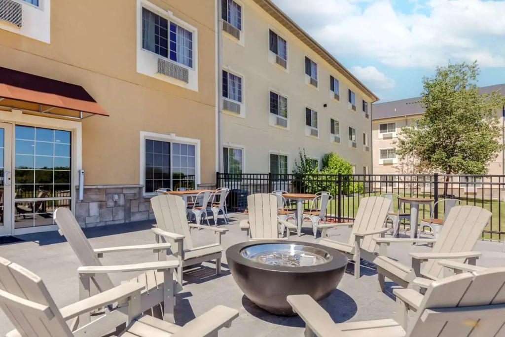 JC Plaza Hotel and Conference Center