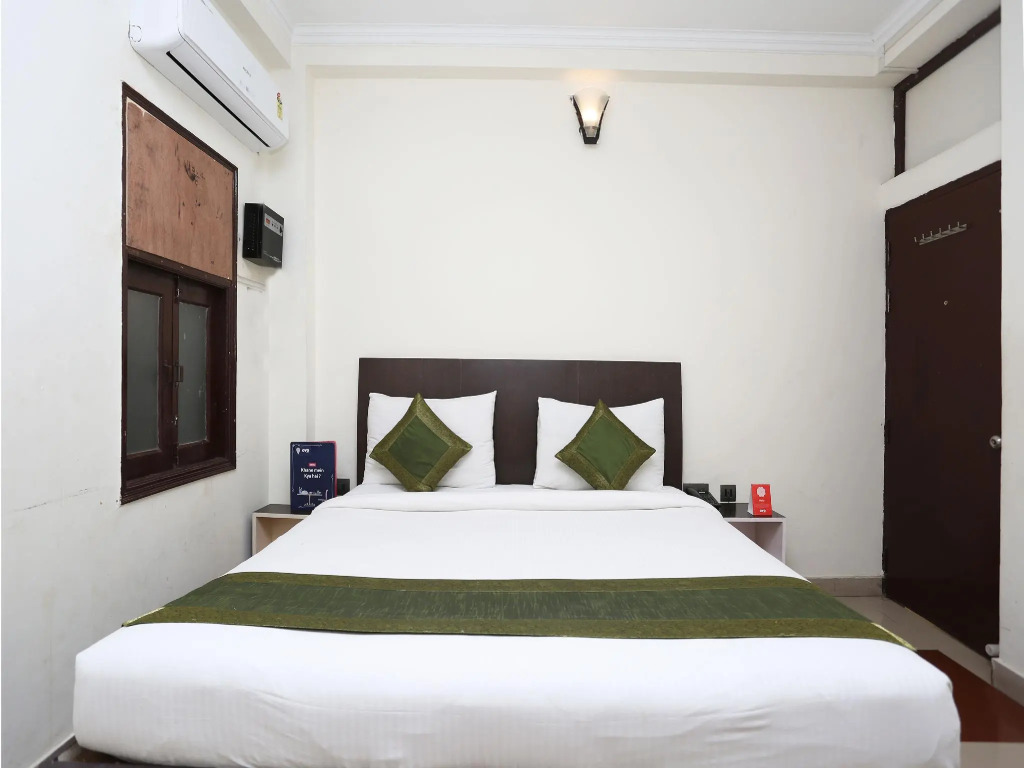 Hotel Prakash Palace