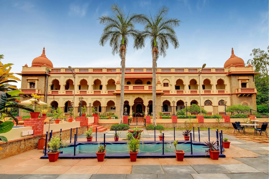 WelcomHeritage Shivavilas Palace, HAMPI