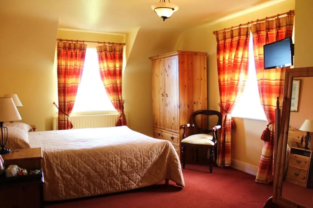 Keanes of Curraheen, Bar, Restaurant & Accommodation