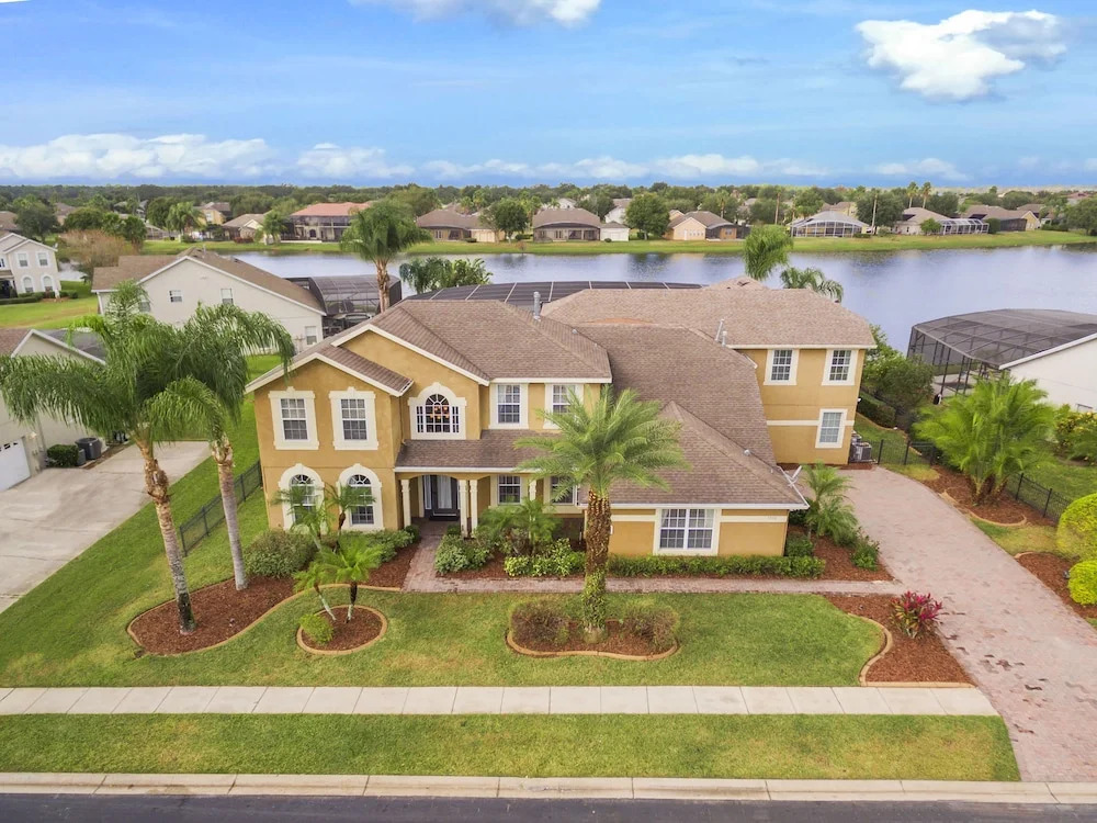 Fg_800r Ruby 9 Bedroom Home