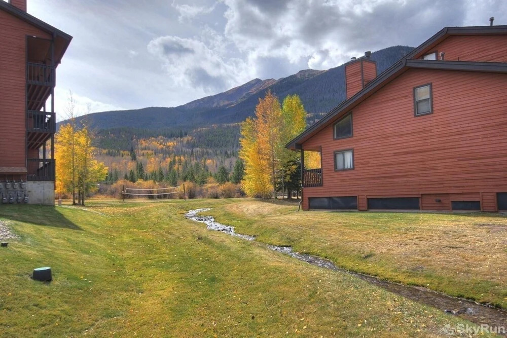 222H Mountain Side 1 BR 1BA 19F0539 condo