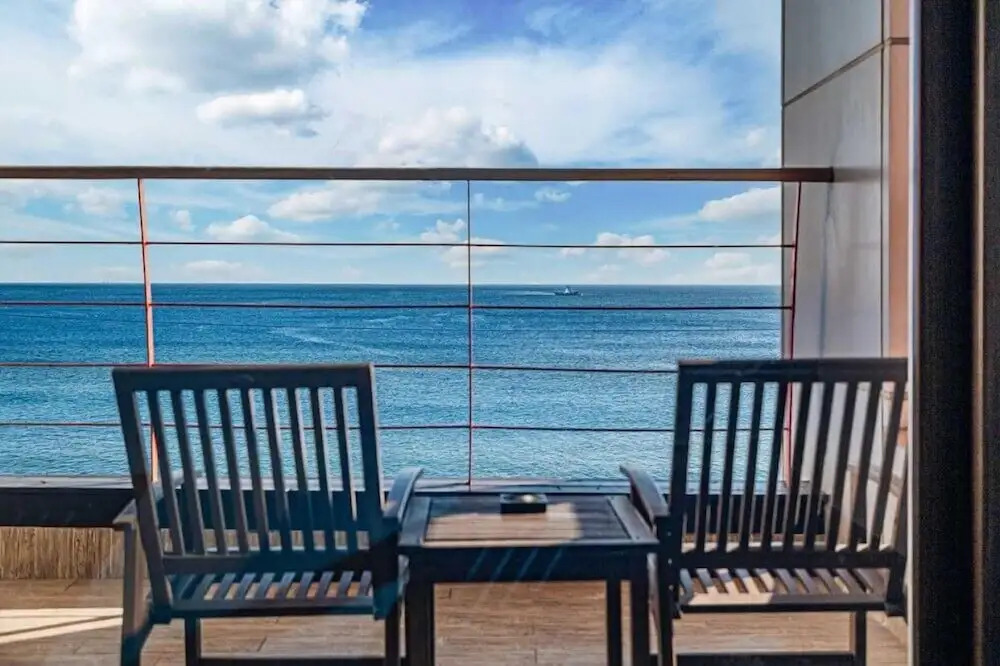Sea Island Pension