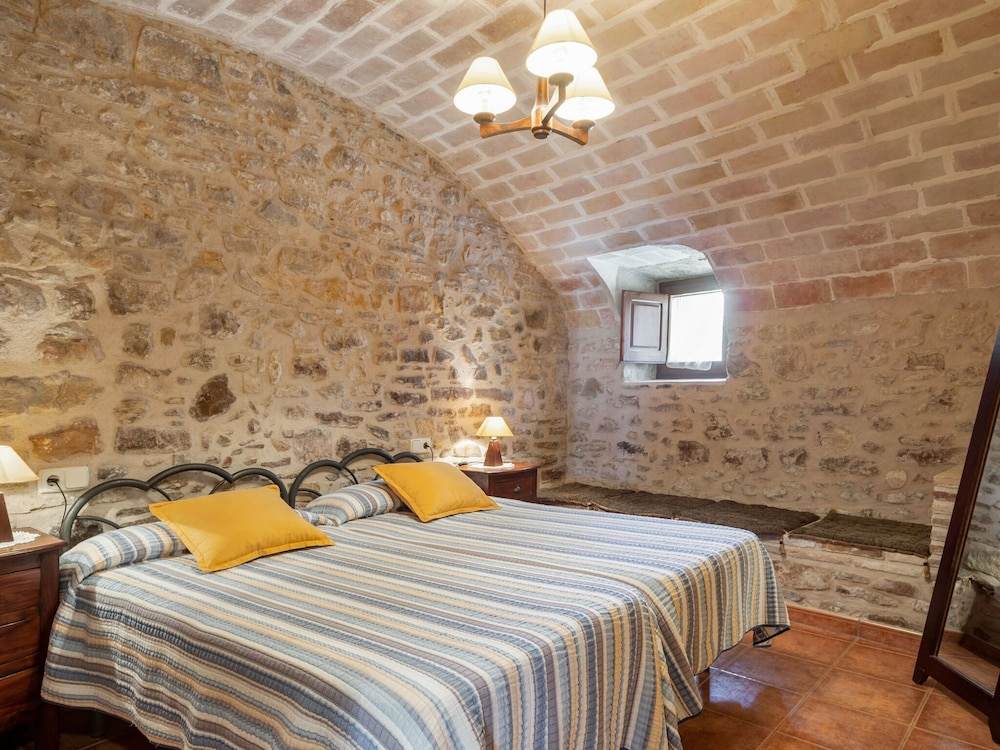 Appealing Apartment in Girona With Swimming Pool