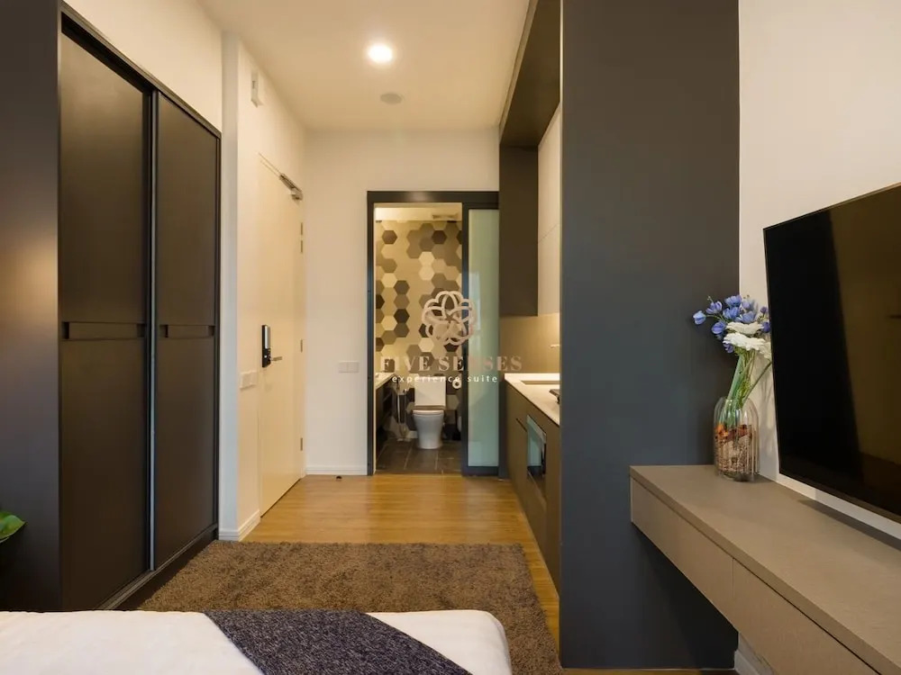 Ceylonz Suites Kuala Lumpur, Roam