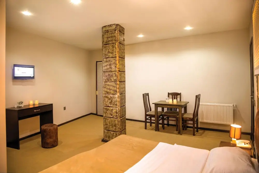 Twin Castle Boutique Hotel