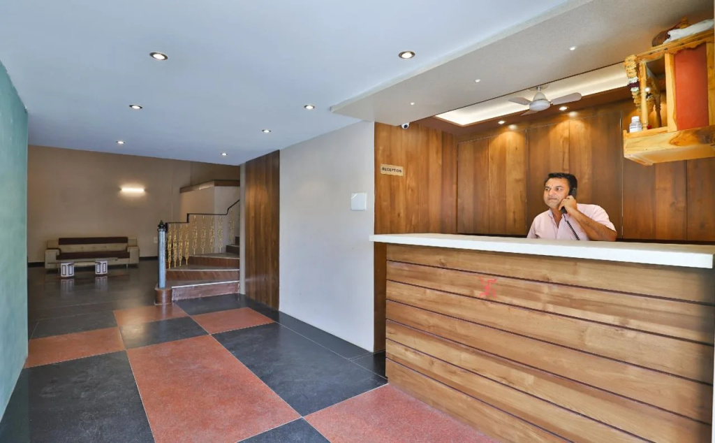 Hotel Rivera Golden Crown By OYO Rooms