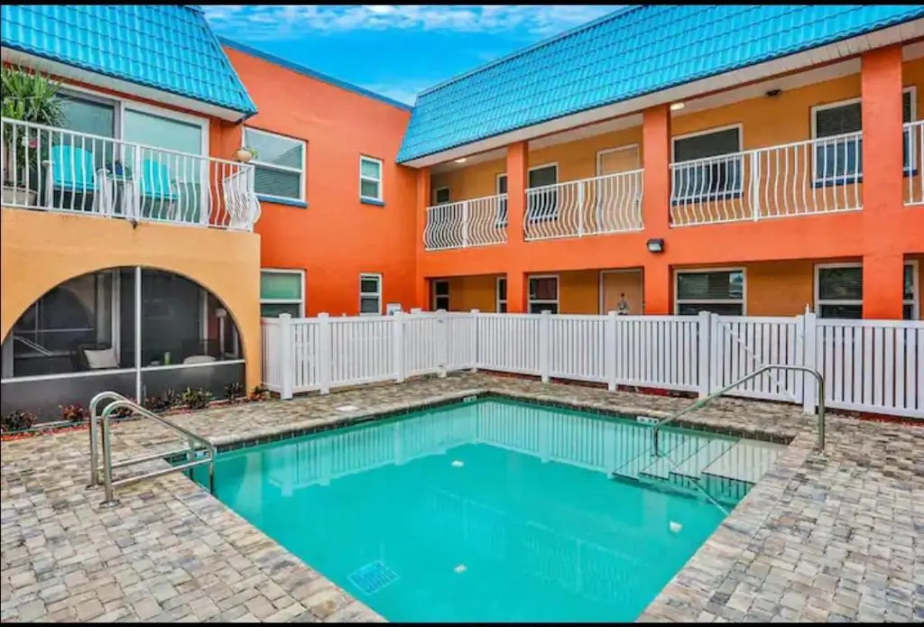 EL Mar Condo 103