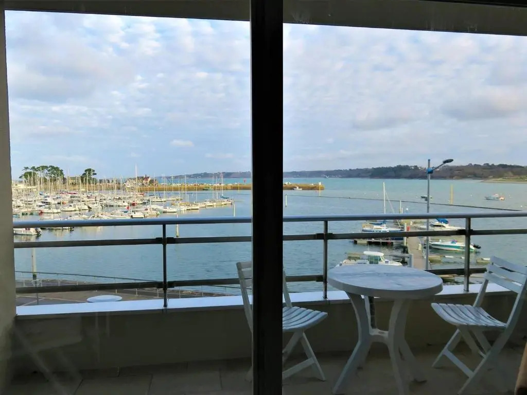 Appartement Perros-Guirec, 2 pièces, 2 personnes - FR-1-368-219