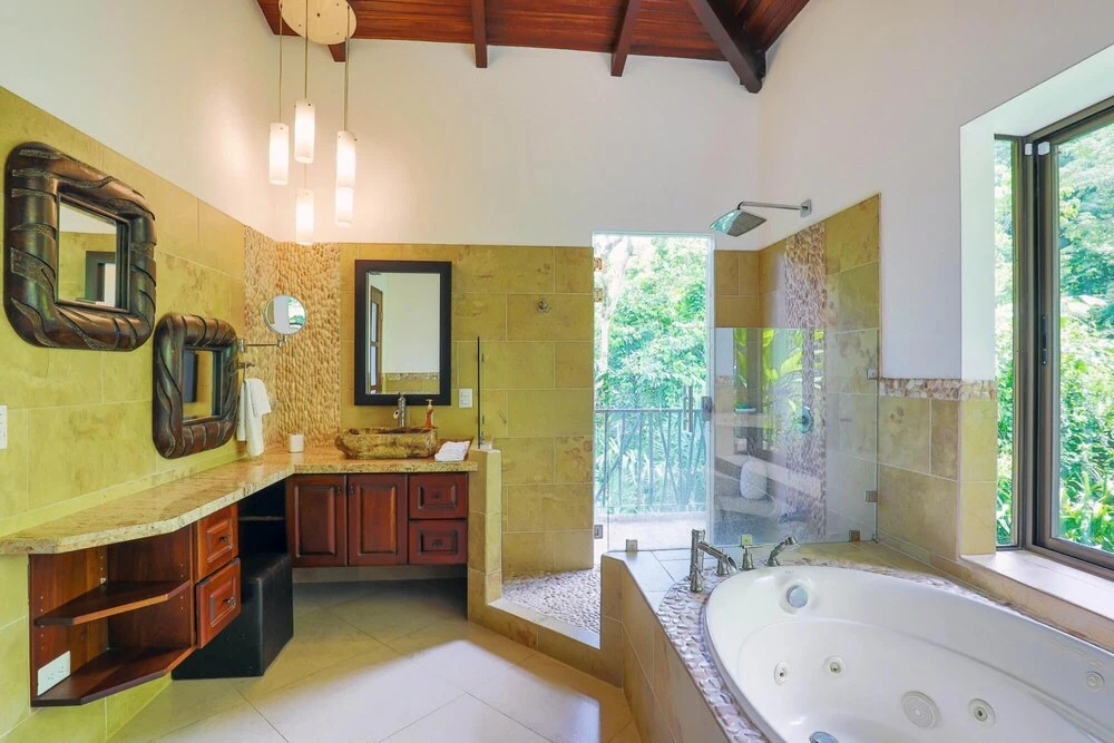 Secluded 3 Bedroom Oceanview Oasis Private Pool
