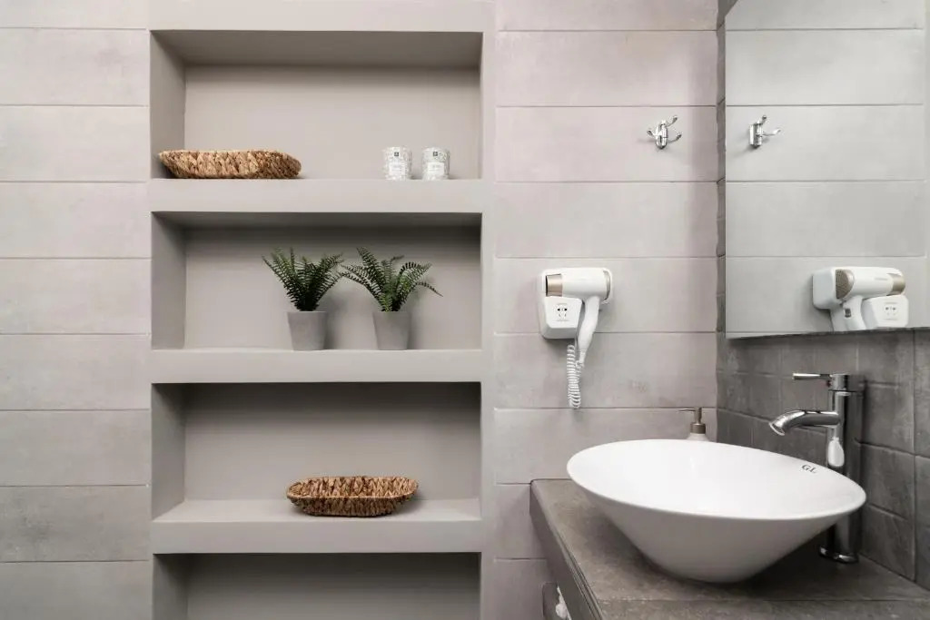Rivulet Suite