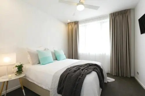 Lakes Edge Apartments