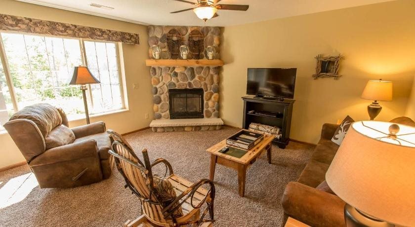 Wild Eagle Lodge