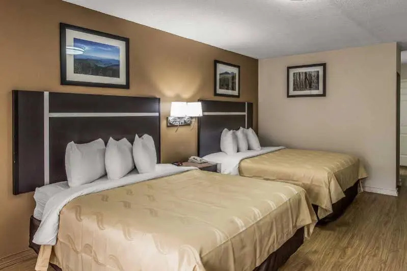 Quality Inn & Suites Gatlinburg North