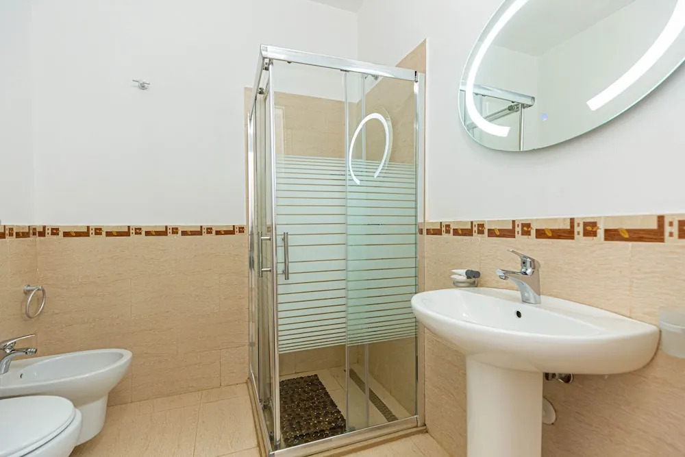 Suites By Jordans Hotel
