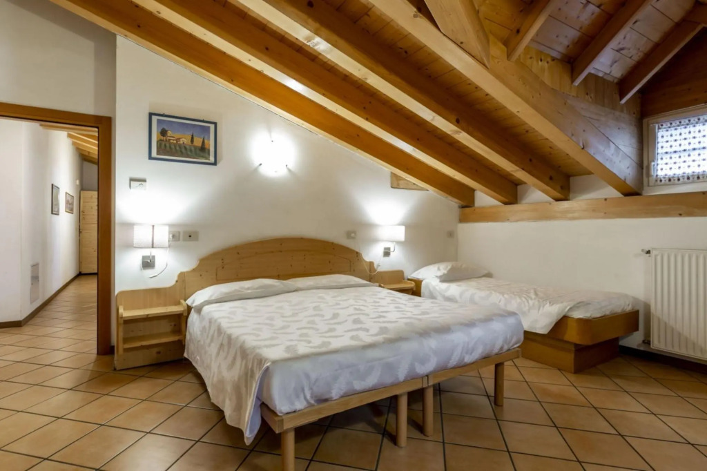 FLORIANO, large apartment for 10 people. (022036-AT-066301)-417 RIZ FLORIANO