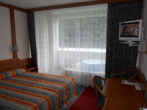 Isaak Miles Hotel