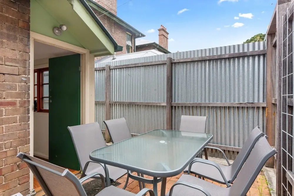 Quaint 3-bed Heritage Home in the Heart of Sydney