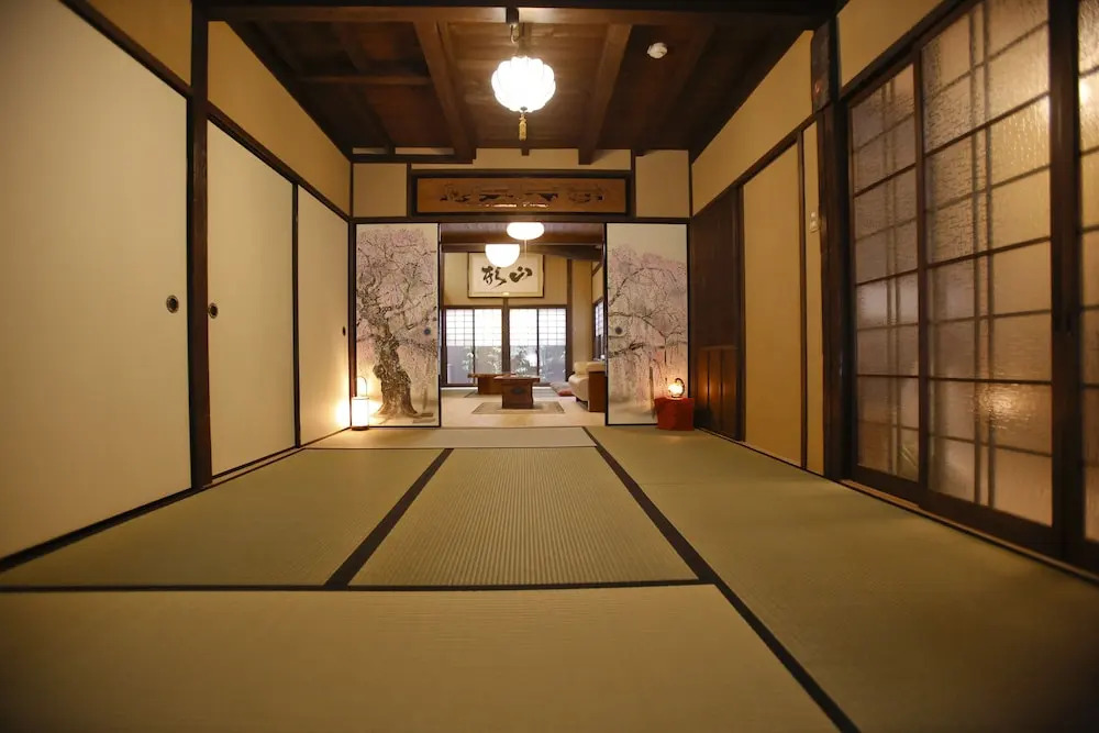 Yamagata Kyomachi Hatago Nishijin