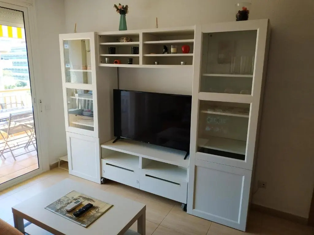 Apartment with 2 bedrooms in Salou with wonderful city view shared pool furnished balcony 300 m from the beach