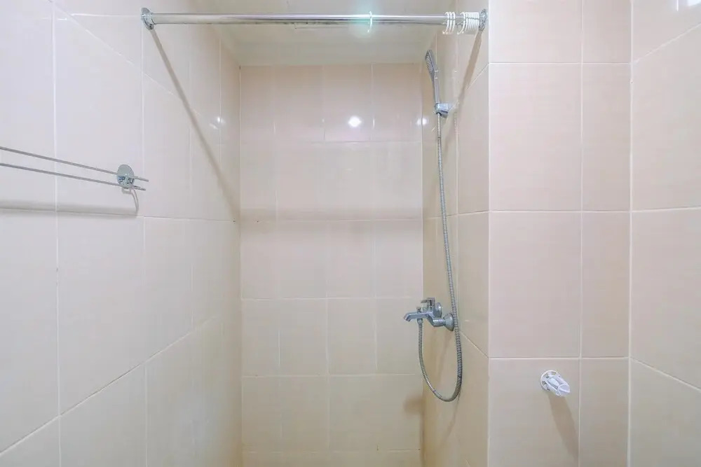 Town View Studio Apartment @ the Oasis Apartment