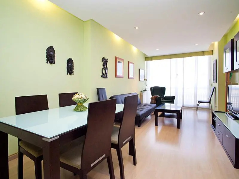 Sants-Montjuic Rambla Badal - Four Bedroom