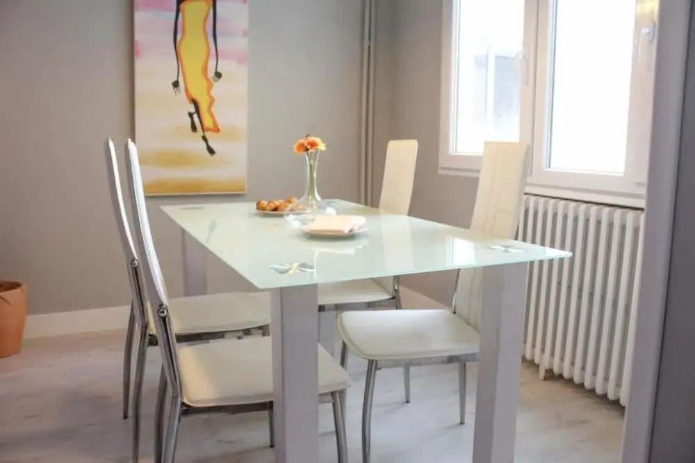PUERTA DEL SOL Carretas APARTAMENTS & Rooms