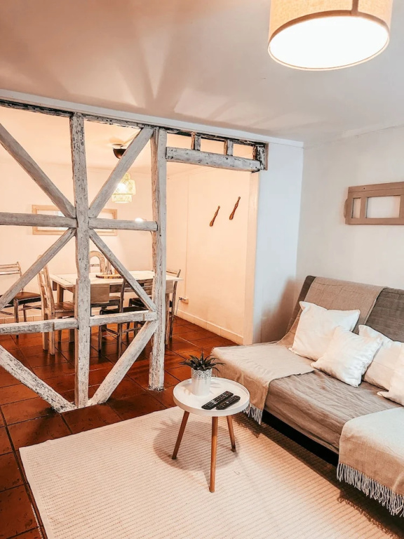 Typical Lisbon Apartment By Gt House