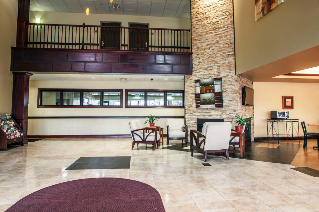 Comfort Suites Fairview Heights Saint Louis