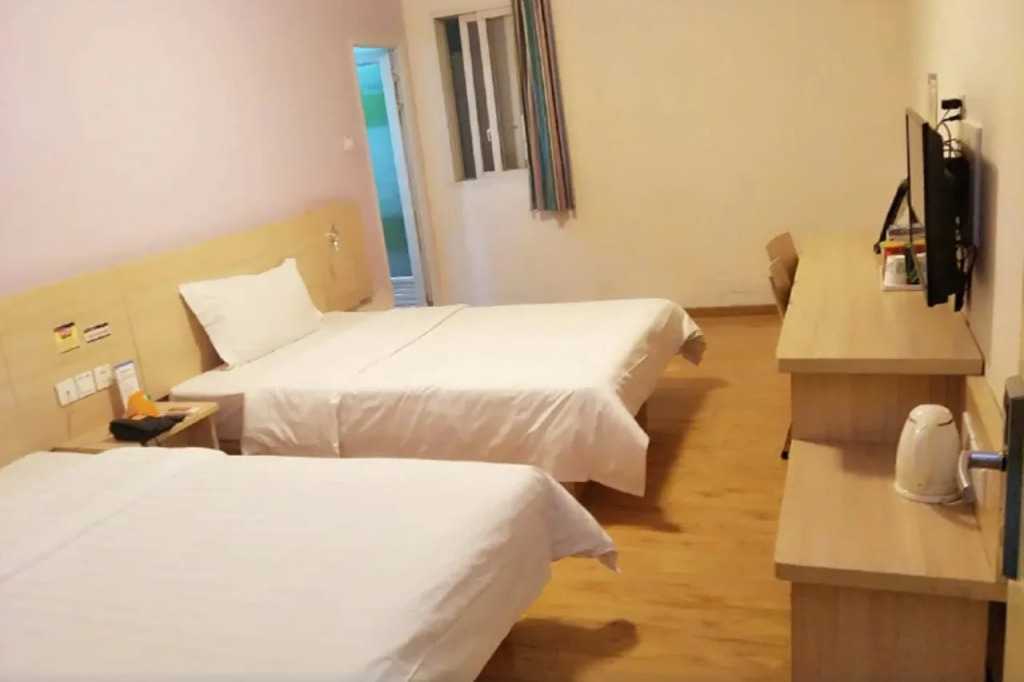 7Days Inn Chongqing fuling South Gate Mountain Pedestrian Street