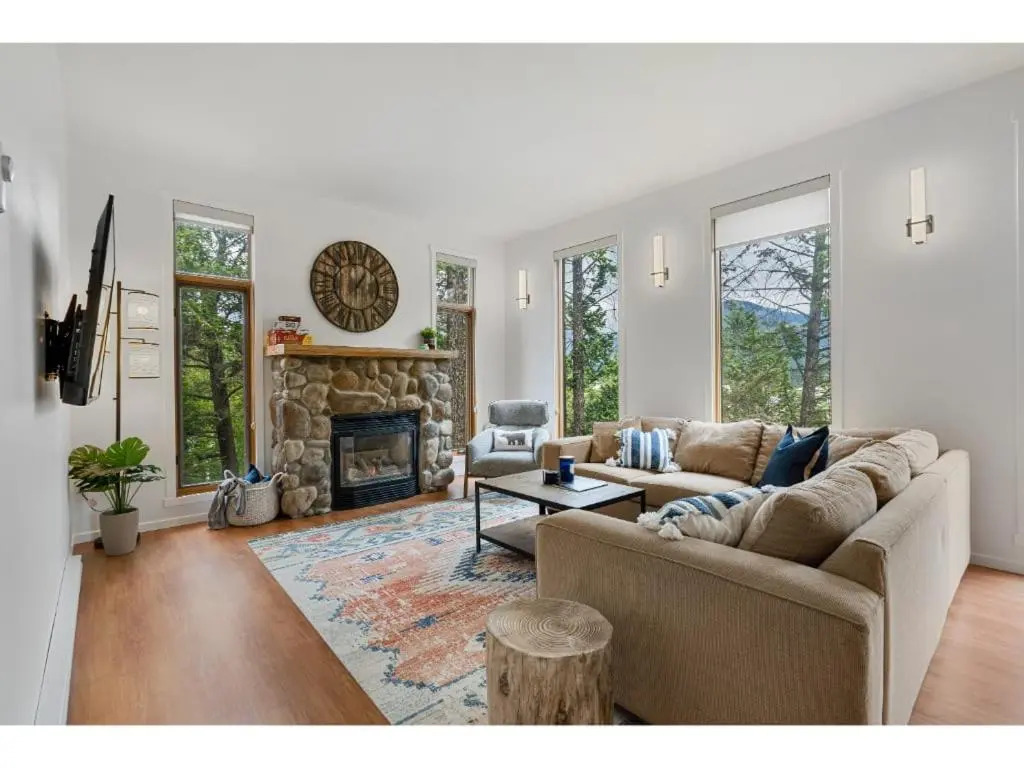 Chardonnay Chalet I Fireplace I Mountain View I TV