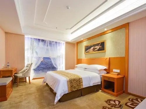 Vienna Hotel Nanjing Pukou Middle Puzhu Road