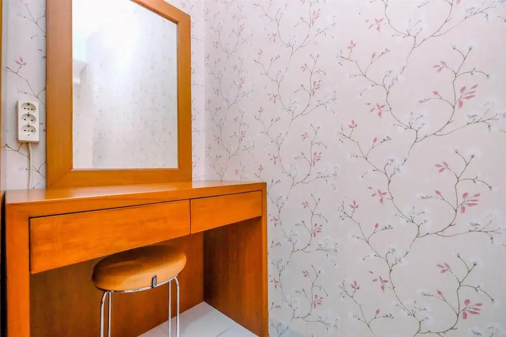 Cozy Living and Comfortable 2BR at Lagoon Bekasi Town Square Apartment By Travelio