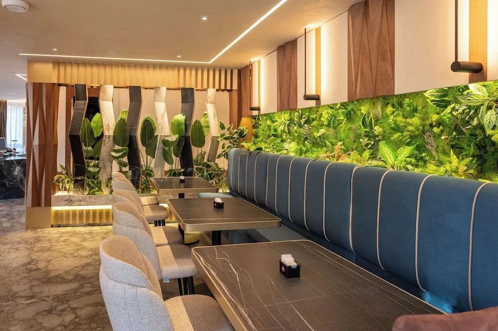 Mattis Hotel