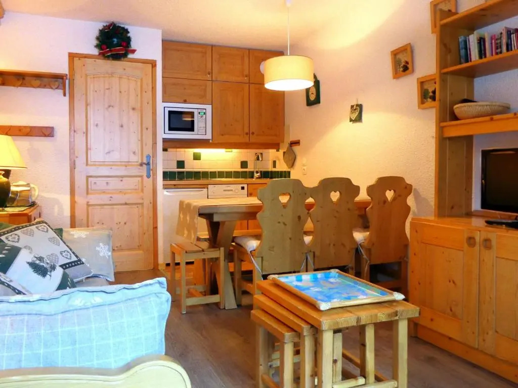 Appartement Méribel, 2 Pièces, 6 Personnes - Fr-1-182-69