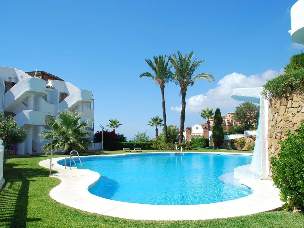 Luxury Apartment With Breathtaking Sea View Surrounded by Palm Trees
