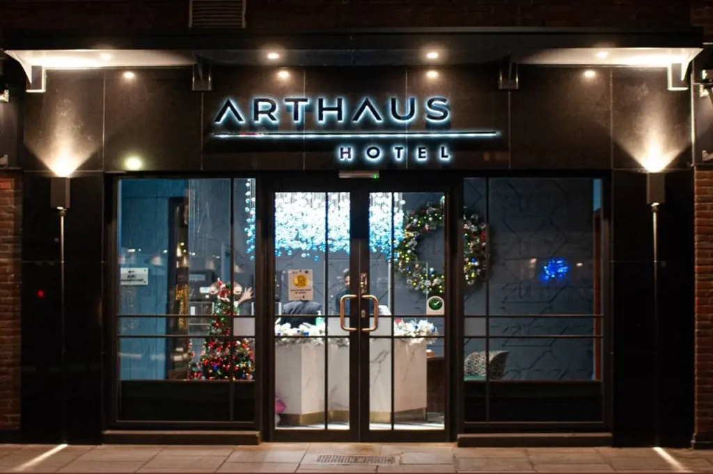 Arthaus Hotel