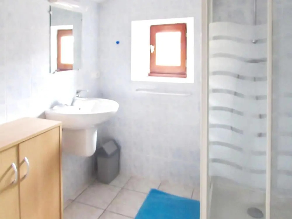 House With 4 Bedrooms in Soulaures, With Indoor Pool and Furnished Gar