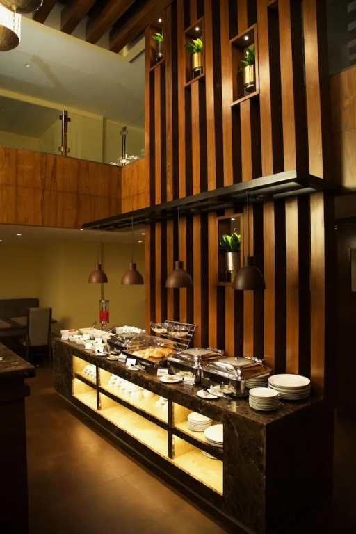 Hotel Grand Kadamba
