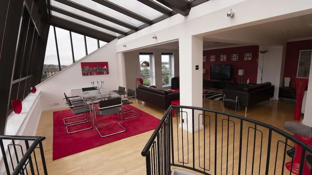 Hydro City Center Penthouse