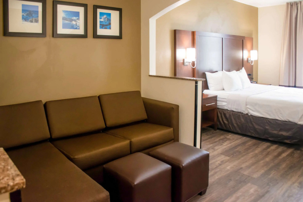 Comfort Suites Ogden Conference Center