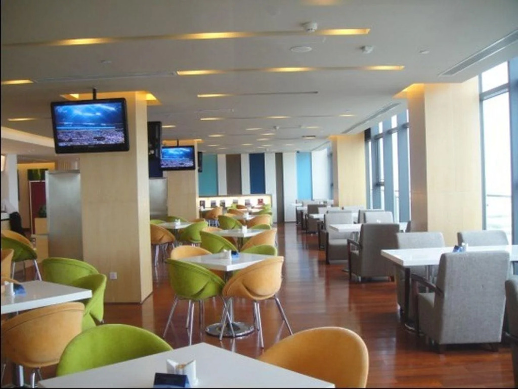 Holiday Inn Express Shanghai Nanhuizui