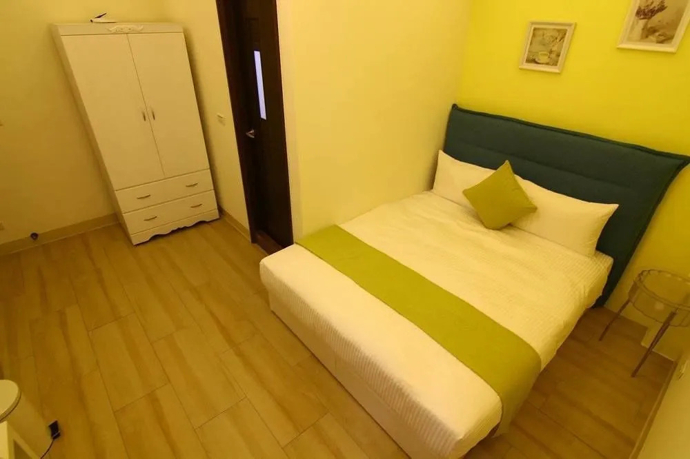 Happyday Guesthouse
