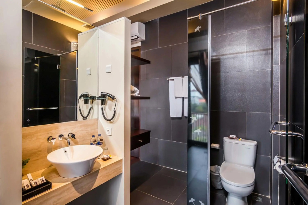 18 Suite Villa Kuta
