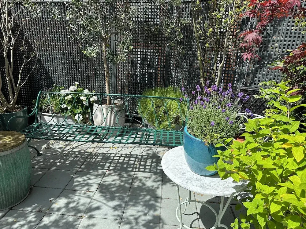 Roof Garden Rooms