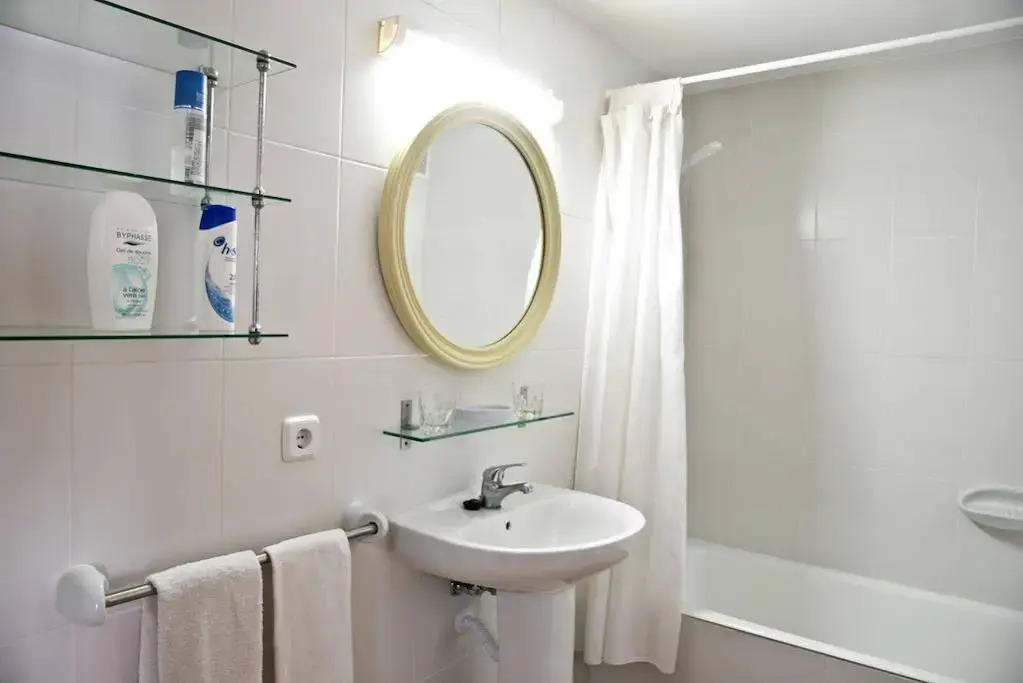 Apartamentos Ponent Mhm