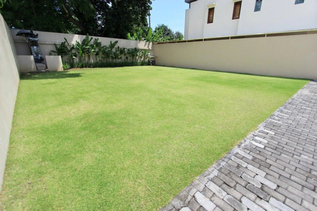 Villa Damaya