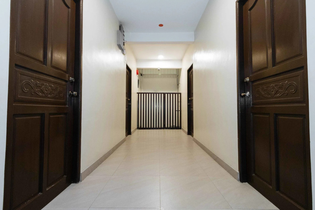 RedDoorz near NAIA Terminal 1