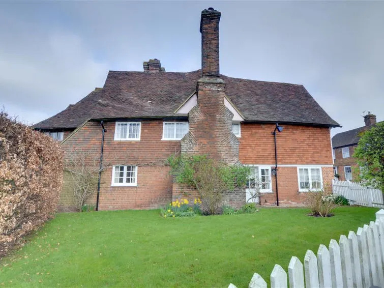 Old Cobblers Cottage At Kings Head House