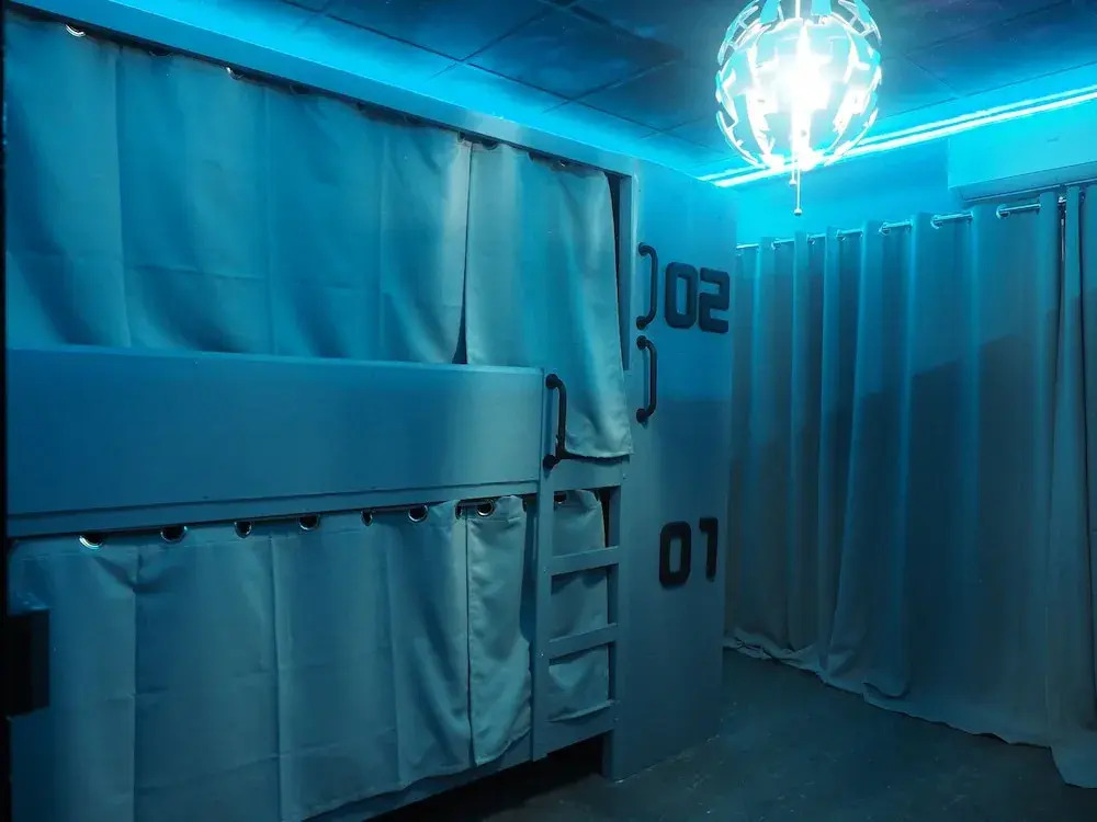 Doctor Alien Hostel